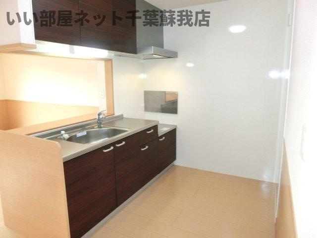 いずみハイツのキッチン|きれいなキッチンです
