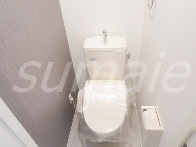 Faunaのトイレ|嬉しい温水洗浄機能付のトイレです☆