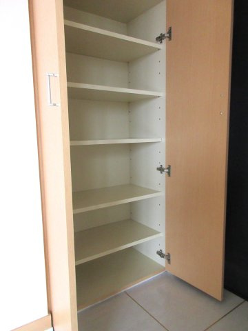 西新テングッドシティSAVOYの収納|収納豊富です