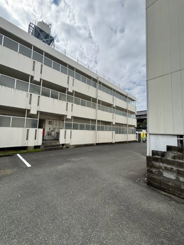 朝倉市甘木　一棟マンションの駐車場