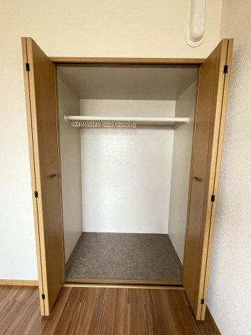 日高市南平沢　ブランカーラの収納