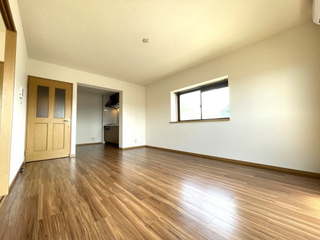 日高市南平沢　ブランカーラの居間・リビング