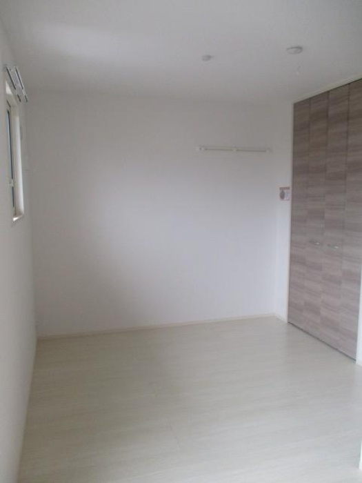 アザールの洋室|個人の部屋や寝室として使える洋室です