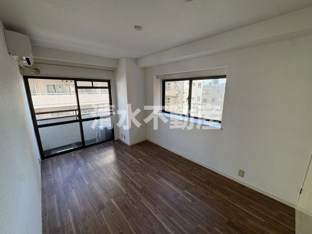 桜台駅前マンションの寝室|即内見可☆初期費用でお困りなら清水不動産までお気軽にお問い合わせください