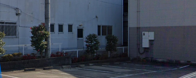 カーサナオの駐車場