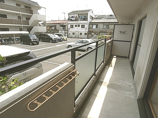 ソレイユ神田2棟のバルコニー