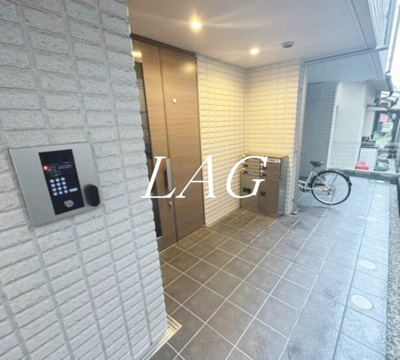 【エントランス】 | IO | エントランスです。
