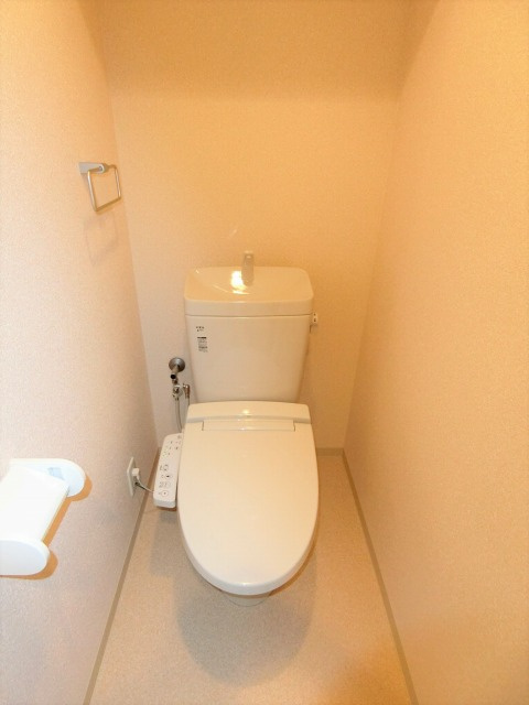 Luxe布施北Ⅰのトイレ
