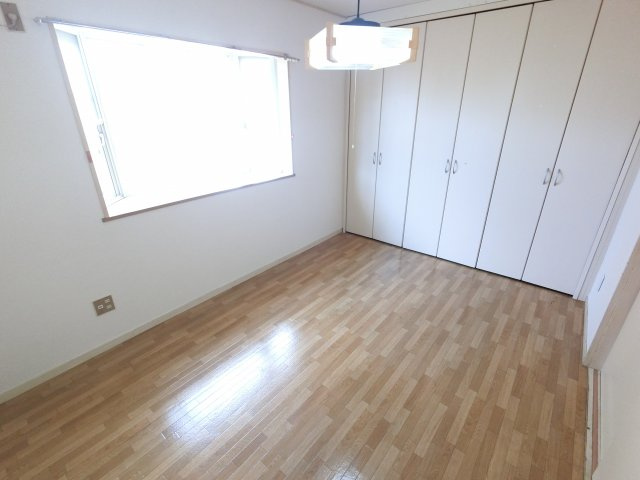【洋室】 | 旭ルーミー成田　2号館