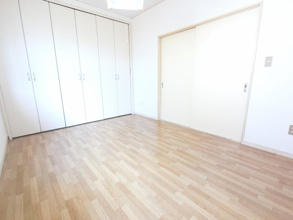 【洋室】 | 旭ルーミー成田　2号館