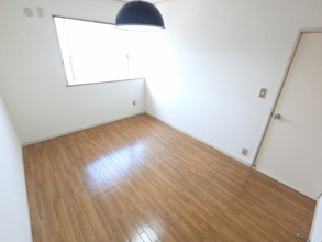 【寝室】 | 旭ルーミー成田　2号館