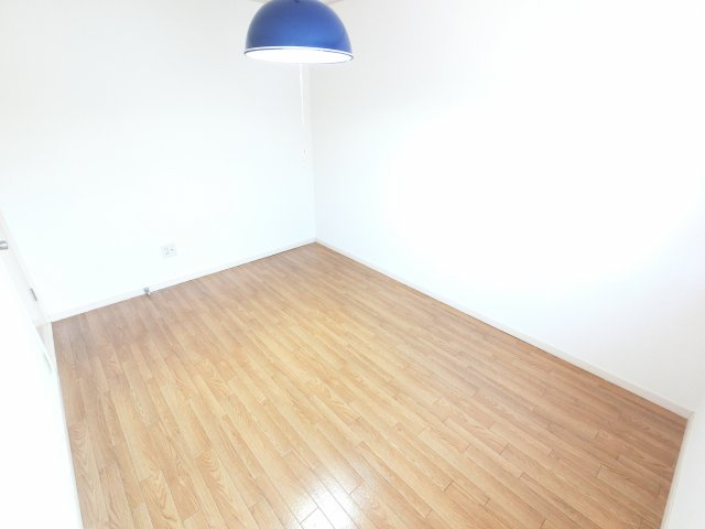 【寝室】 | 旭ルーミー成田　2号館