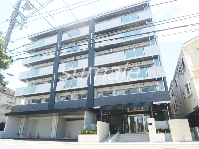 フュージョナル赤羽EASTの外観|存在感のある外観です
