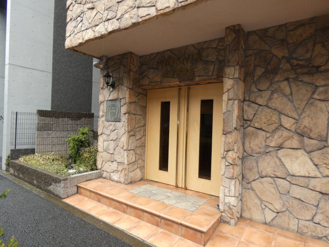 【エントランス】