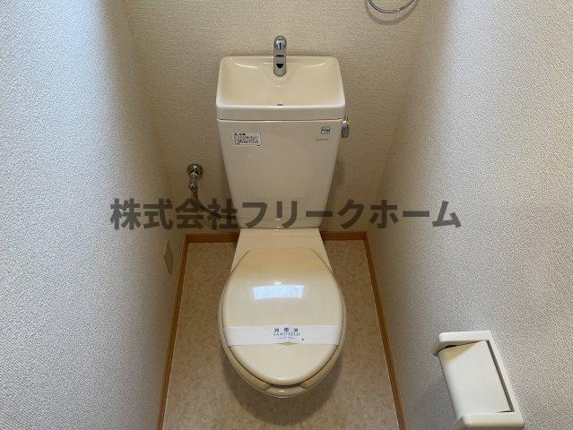 三鷹台マンションのトイレ
