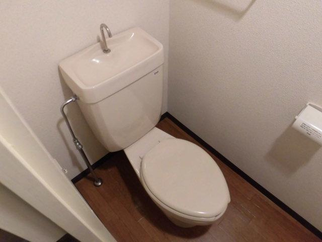 パールハイツ宮田のトイレ