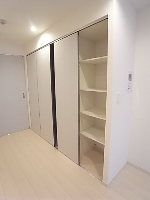グランパシフィック東園田の収納