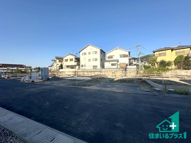 ●生駒郡平群町下垣内　第5期　新築一戸建ての外観|ご案内の際は現地集合はもちろん、ご自宅の送迎や最寄りの駅迄のお迎え等お気軽にご相談ください。