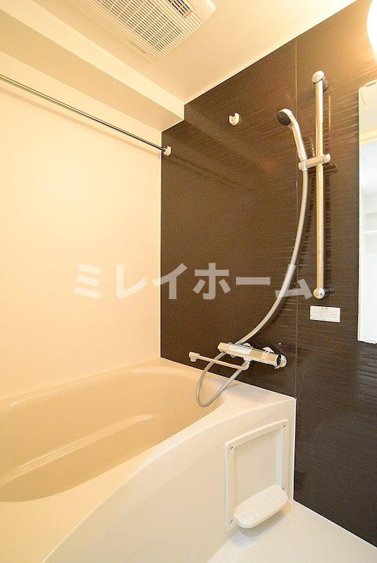 ステージファースト糀谷の浴室