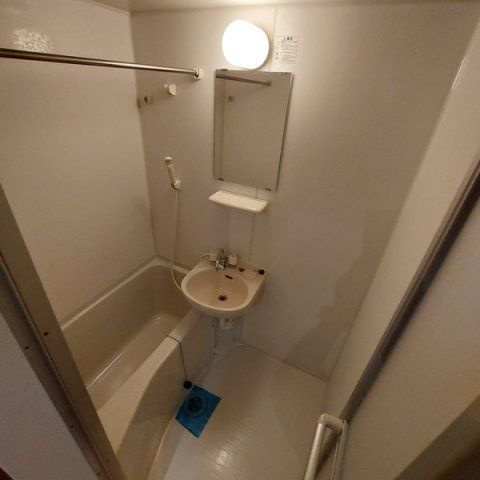 ヘリオス378浜田山の浴室