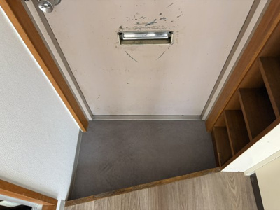 【玄関】