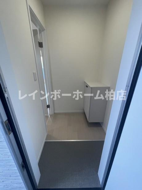 特典：仲介手数料が無料です!!の玄関|シンプルで使いやすい玄関です