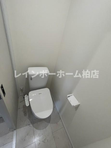 特典：仲介手数料が無料です!!のトイレ|温水洗浄便座です