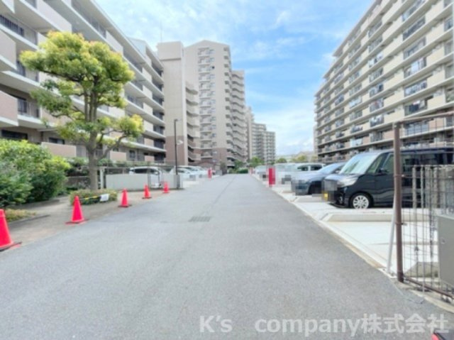 茅ヶ崎市中島　ベルパーク湘南茅ヶ崎D館の駐車場|駐車スペース◇