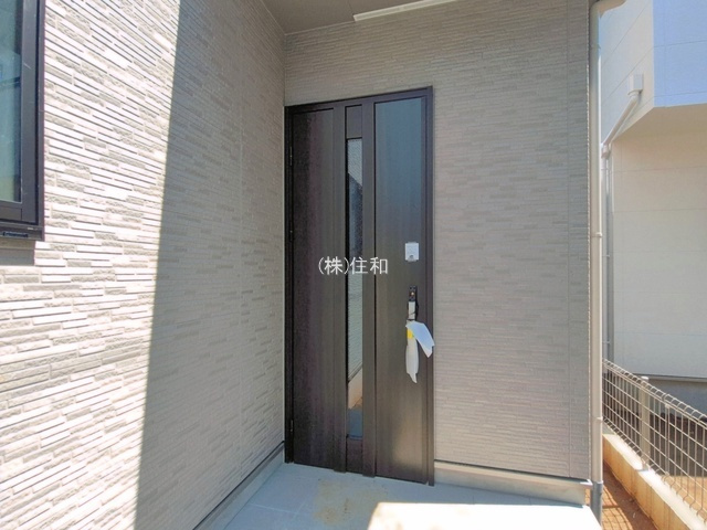【新築分譲住宅】川越市中台元町1丁目23番の玄関