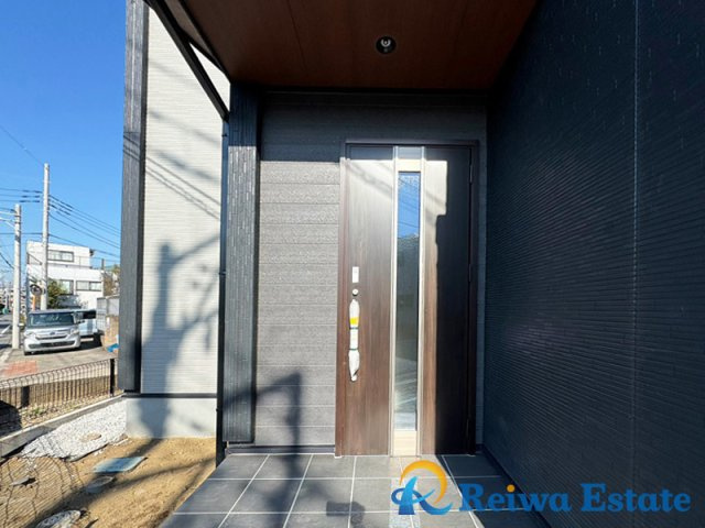 新築戸建　藤沢市羽鳥3丁目の玄関