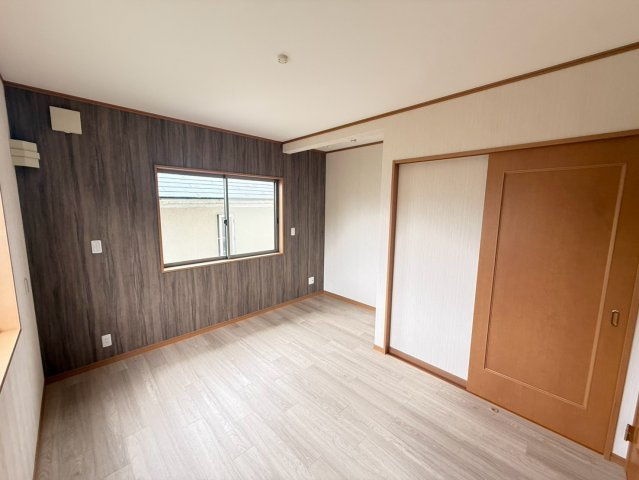 【洋室】 | 三島市長伏　中古戸建