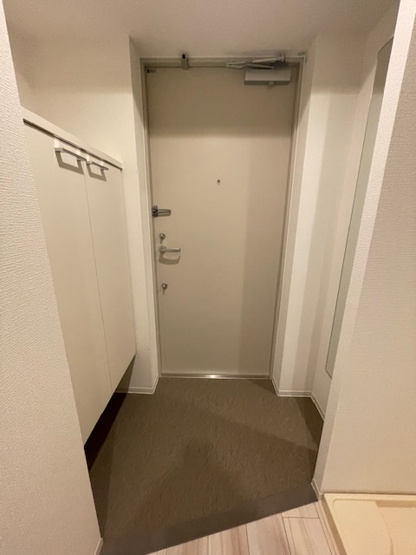 【玄関】セレニテ九条リアン