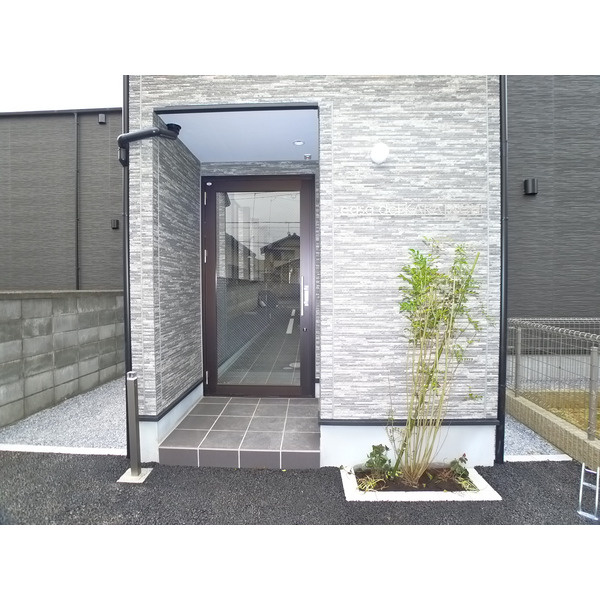 casa　del　KARATACHIのエントランス
