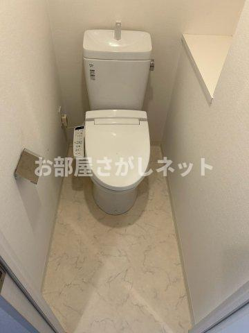 ルクシェール浅草の洗面所