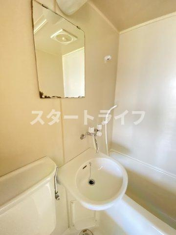 大阪市東淀川区淡路２丁目の賃貸マンションの洗面所
