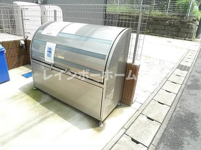 特典：仲介手数料が無料です!!のその他共用部分|ゴミ置き場です