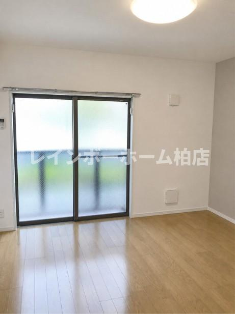特典：仲介手数料が無料です!!の洋室|個人の部屋や寝室として使える洋室です
