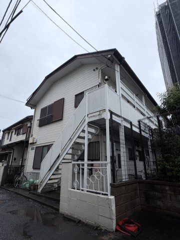 府中市住吉町２丁目のアパートの外観
