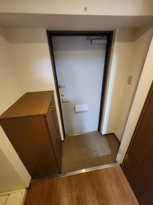 エスリード京都河原町第3の玄関