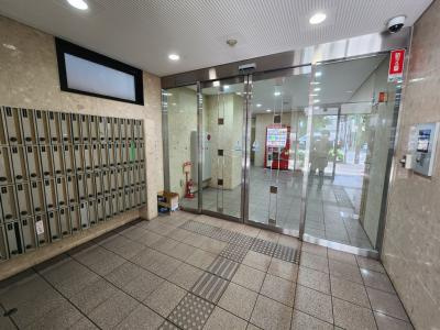 エスリード京都河原町第3のロビー