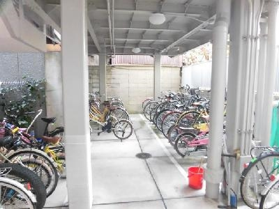 エスリード京都河原町第3の駐車場|駐輪場