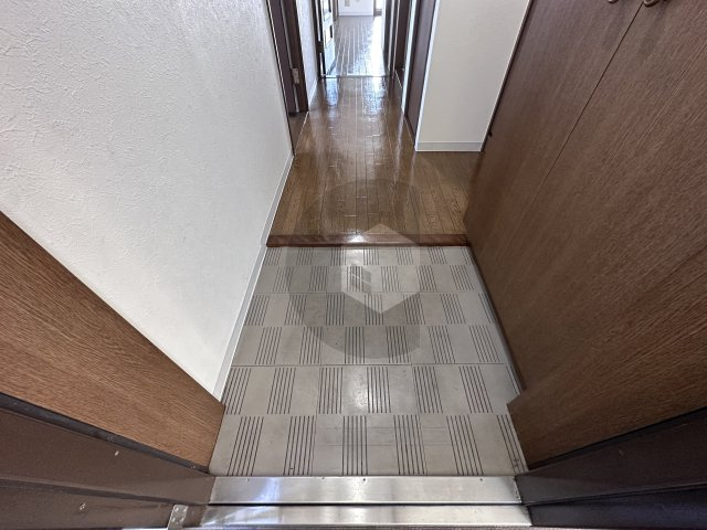 アヴィタンテ鴻池の玄関
