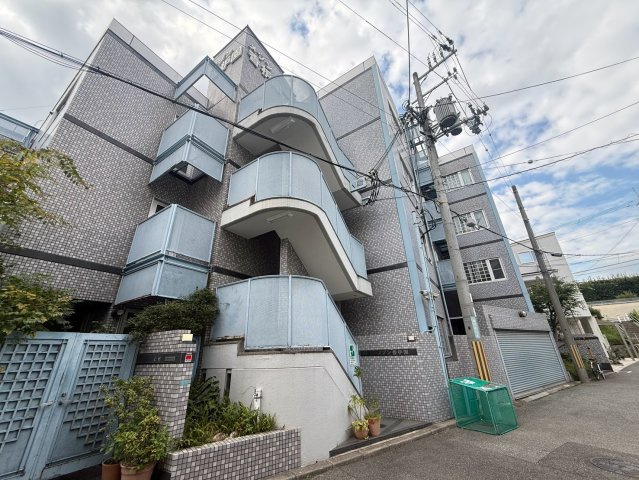 メゾン香枦園の外観
