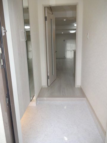 【玄関】