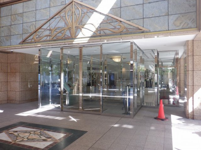 シティタワー池袋のエントランス