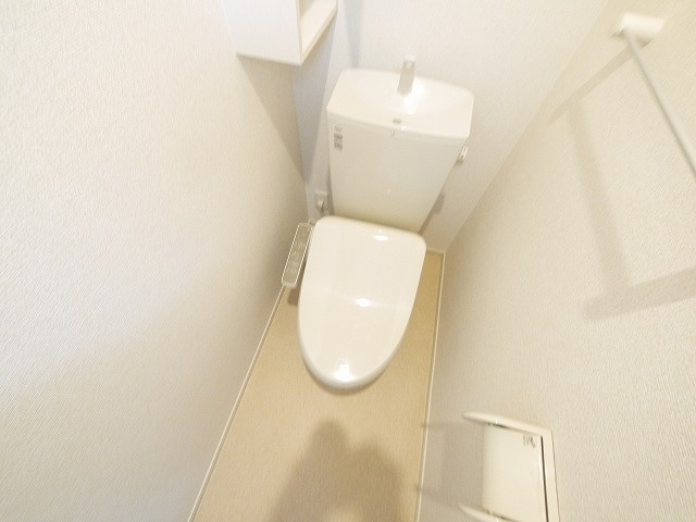 フェンネルのトイレ|清潔感のあるトイレです