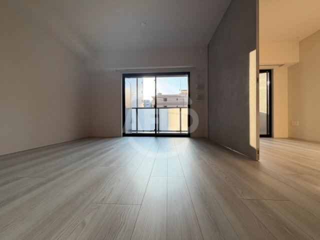 シーンズ南森町　堀川小学校区の居間・リビング