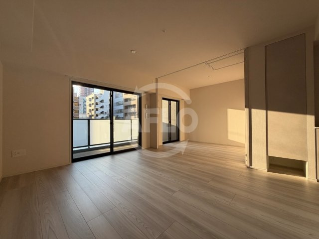シーンズ南森町　堀川小学校区の居間・リビング