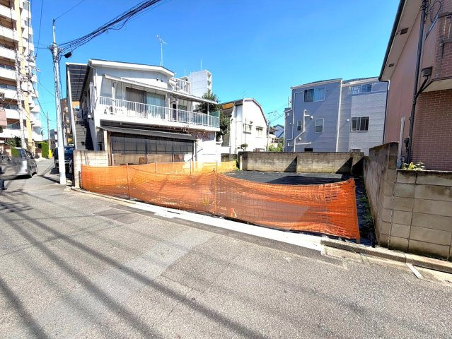 中野区南台２丁目　土地　の前面道路含む現地写真|現地外観写真になります。