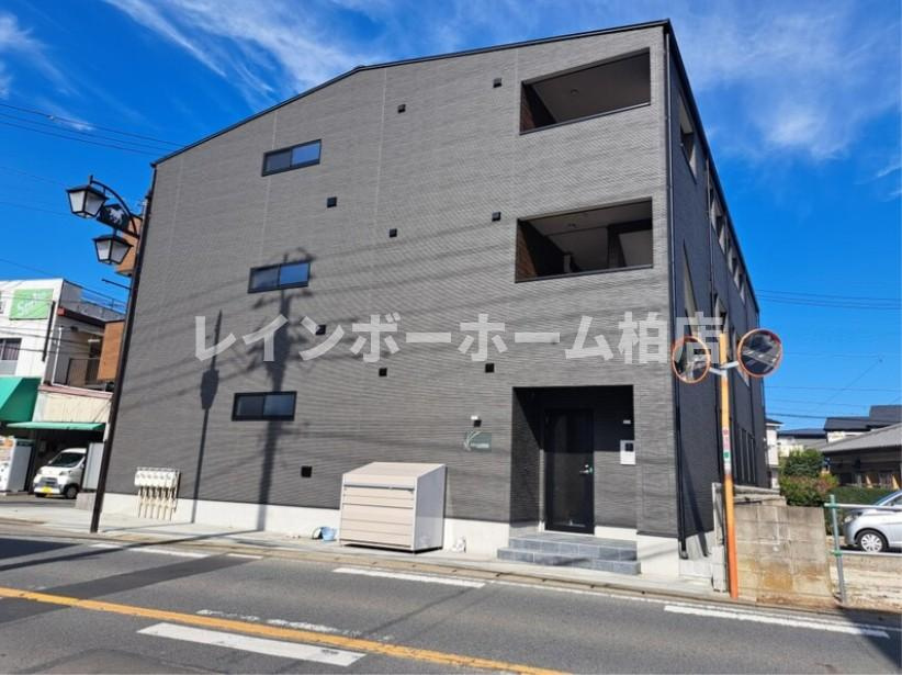 特典：仲介手数料が無料です!!のエントランス|オートロックがあります
